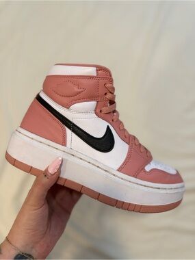 Nike Air Jordan 1 Elevate High